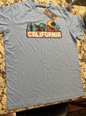 State of Mine Men California Short Sleeve T-Shirt Blue Medium NWT